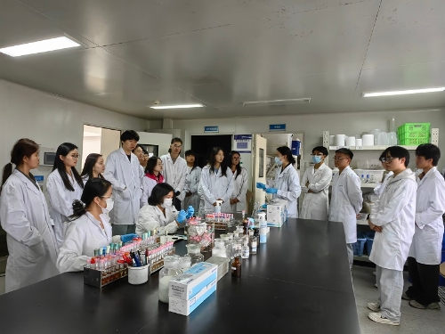 昆明学院 昆明市食品药品检验所生物与医药专业研究生课程共建工作顺利推进