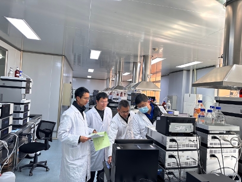 bb607bd8184d8c5d2fc7d1c3e241c74d